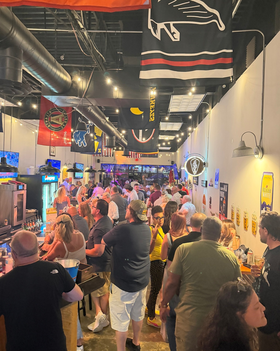 Full bar crowd on event night